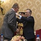 Entrega de la medalla de honor al Rey